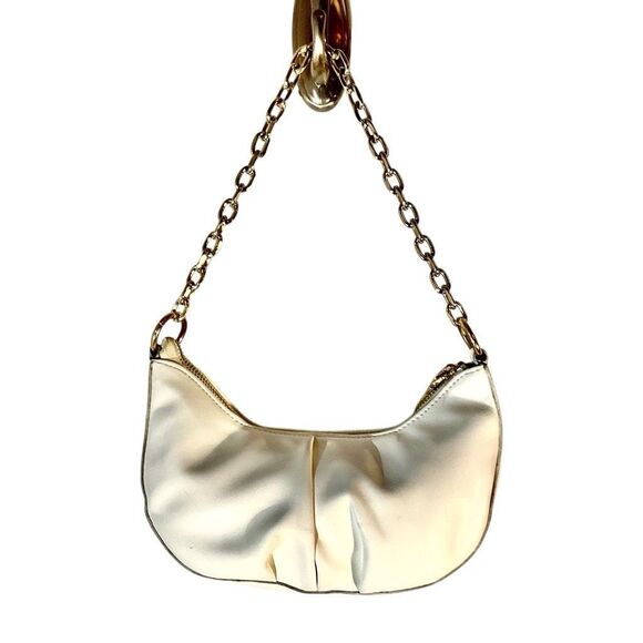 Faux Leather Halfmoon Baguette Bag with Chunky Chain Strap - Picture 7 of 13